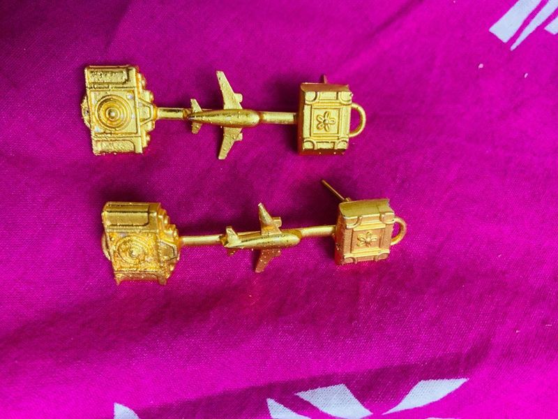 Gold Airplane Camera &amp; Luggage Cufflinks
