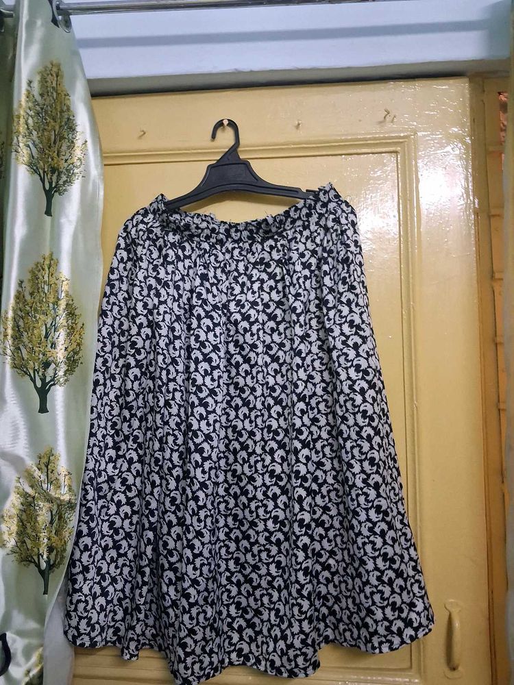 Flowy Printed Skirt