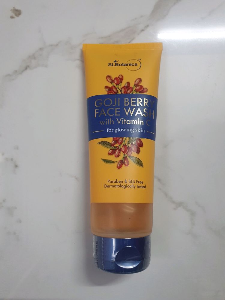 St BOTANICA FACE WASH
