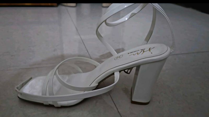 Chic White Block Heel Sandals