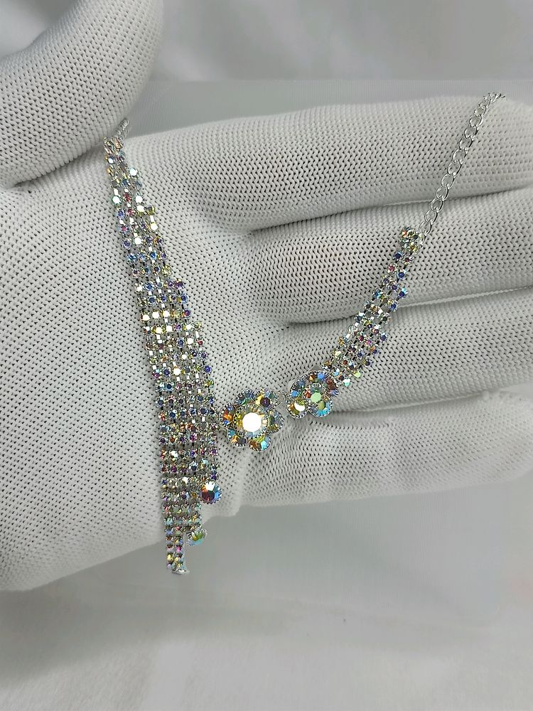 Women's Fashion Metal Traditional Necklace Set wit
