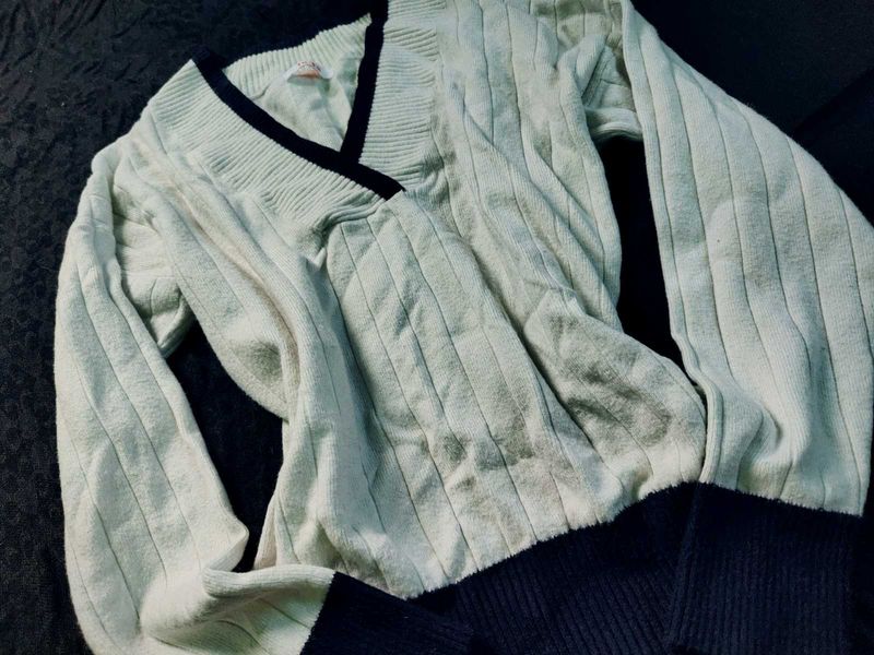 Lightweight Ribbed V-Neck Sweater