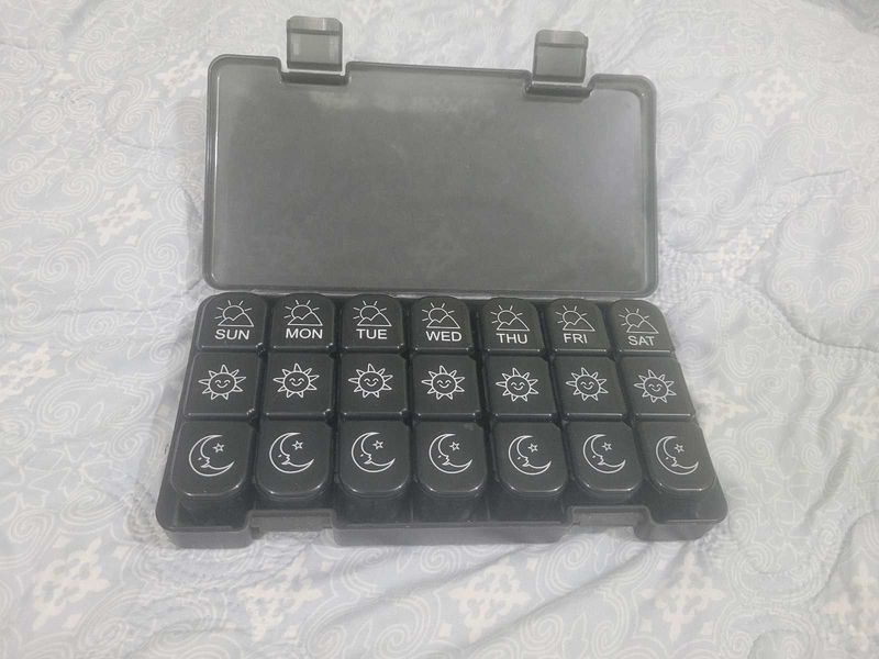 Weekly Pill Organizer