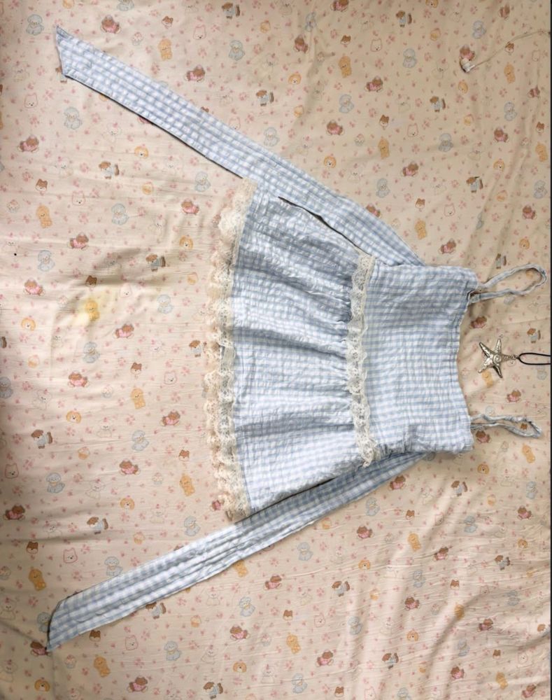 Cute Gingham lace Top