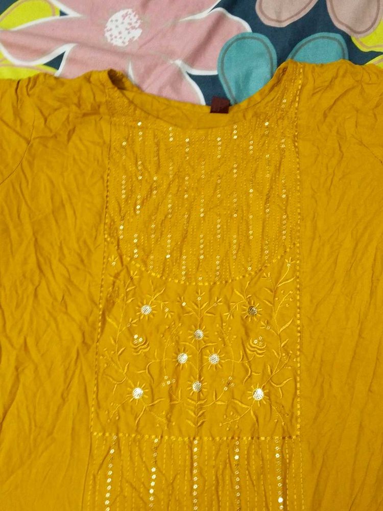 Embellished Yellow Kurta⭐✨