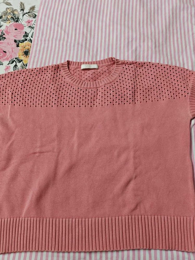 girls top can be. paired with tunic and jeans