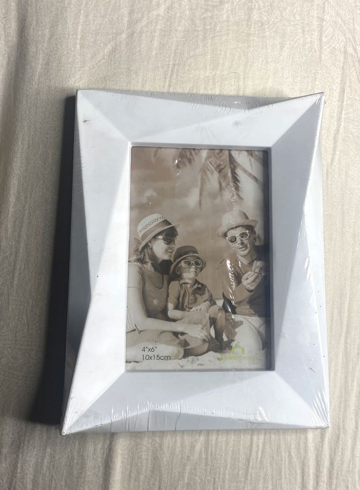 Photo Frame| 4x6 Inches (10x15cm)| Brand New