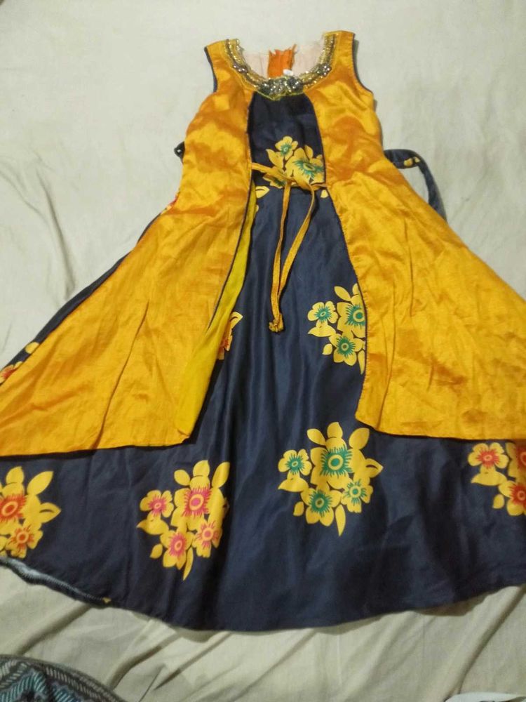 2 Girls Ethnic Dress