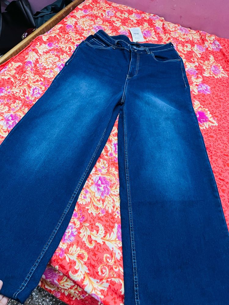 wide leg jeans new with tag