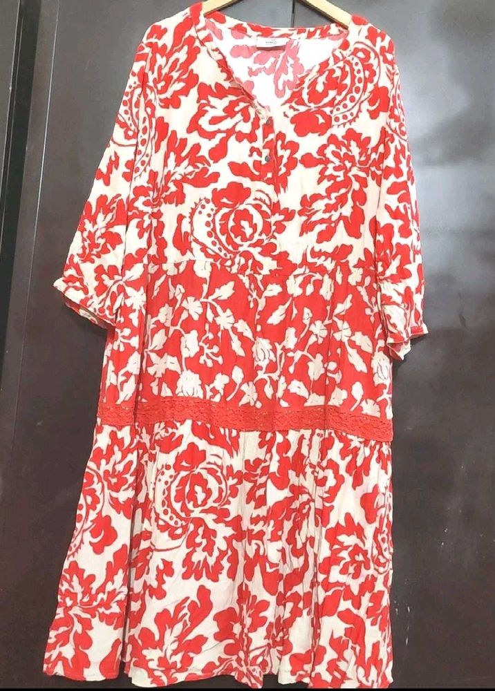 Red🔴Floral Printed Midi Dress For 48 Bust