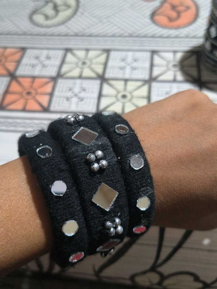 Black Mirror Work Bangles Set