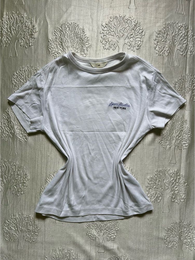 H&amp;M White "Sport Studios NYC" T-Shirt