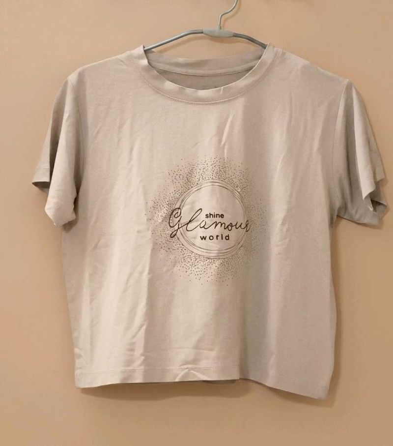 Graphic Print cropped tshirt