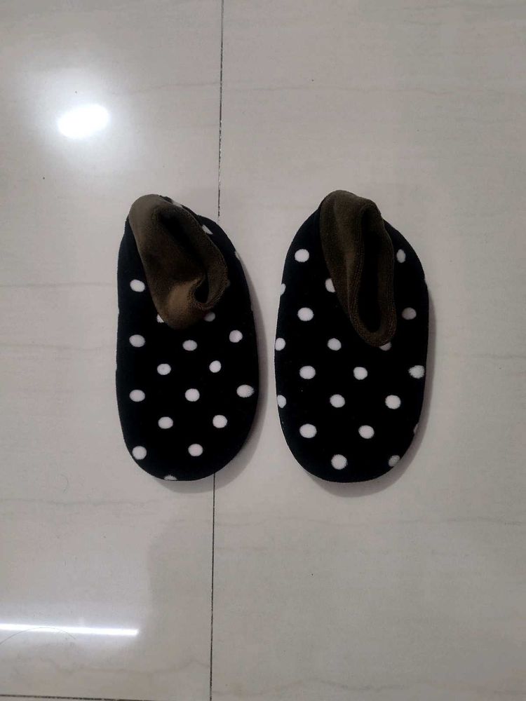 Cute Polka Dot Slippers