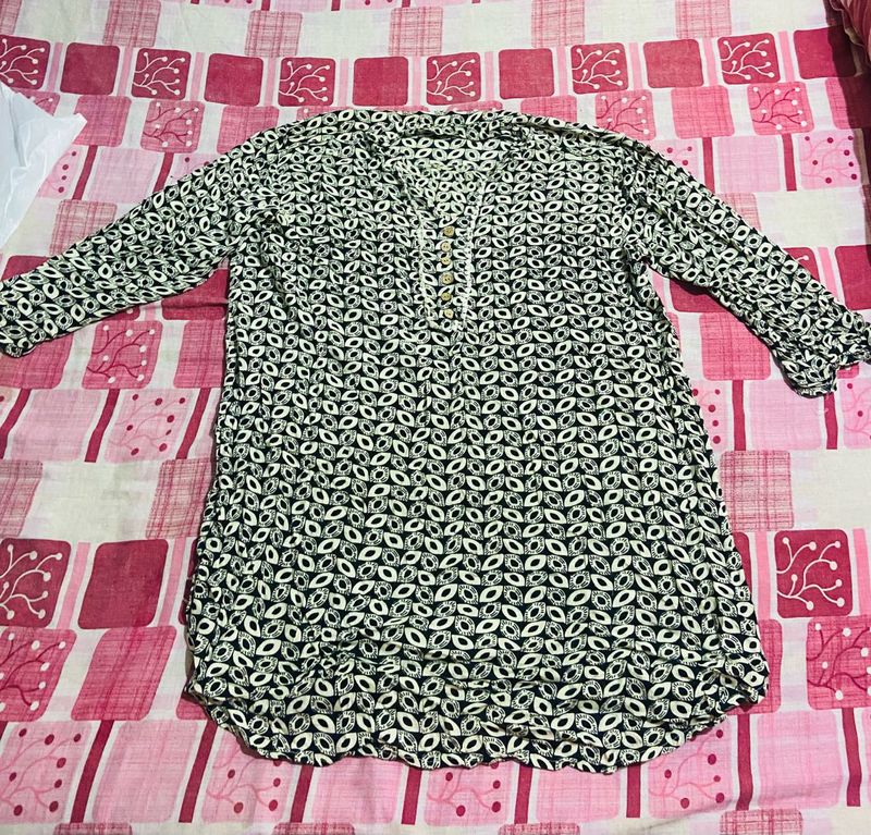 Patterned Tunic Top