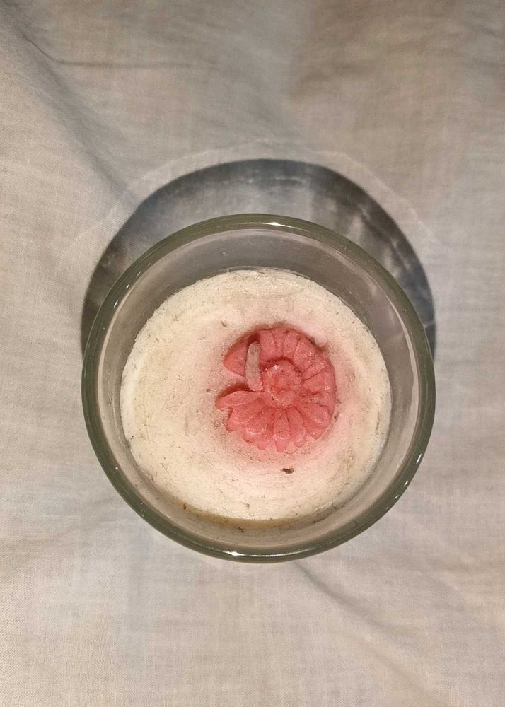 Organo green vanilla scented candle🌸