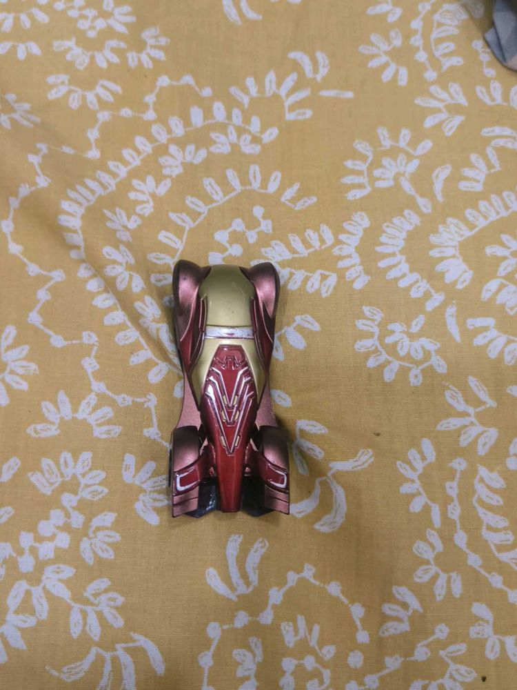 Iron man Special edition red and gold car