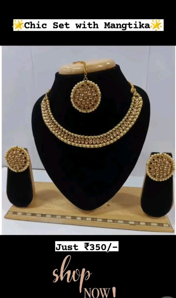 Gorgeously Designed Kundan Chokar set with Mangtika 💞👌🤩