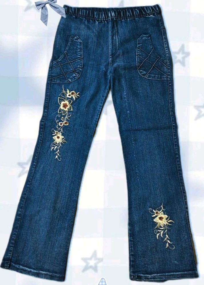 💙Y2K Cute Embroidered Bootcut Jeans 💙