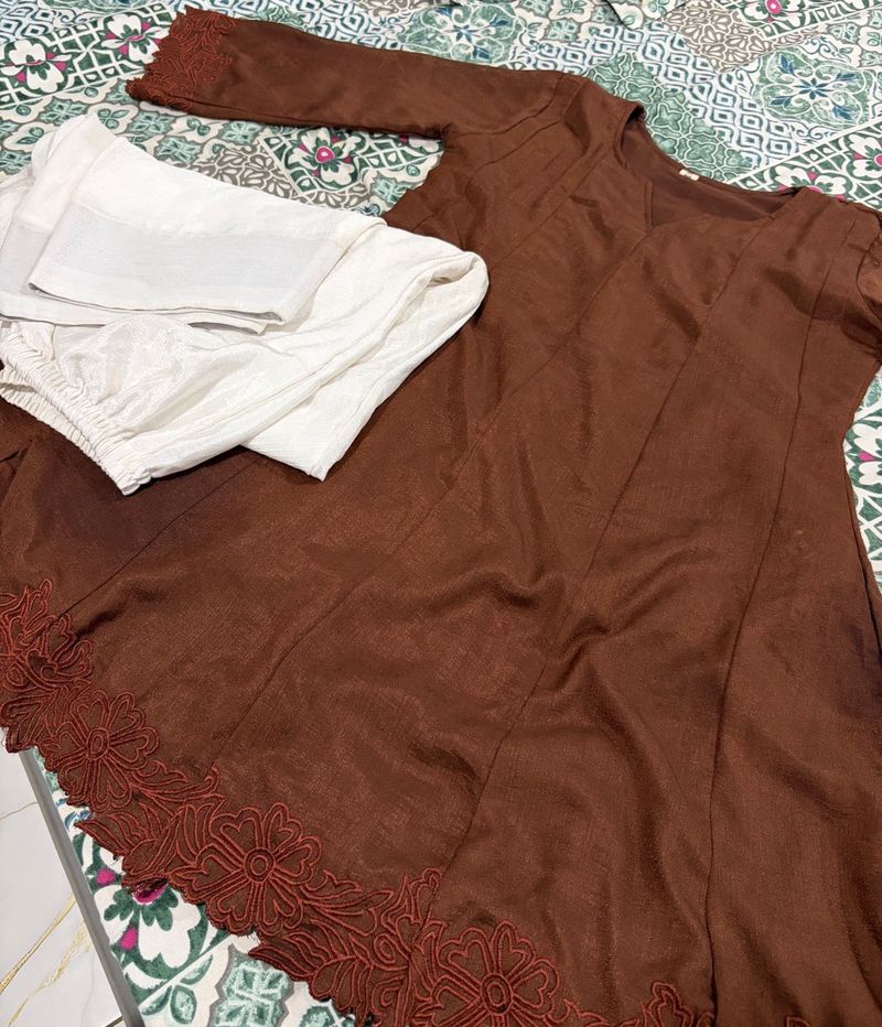 Trending frock style farshi salwar suit🤎