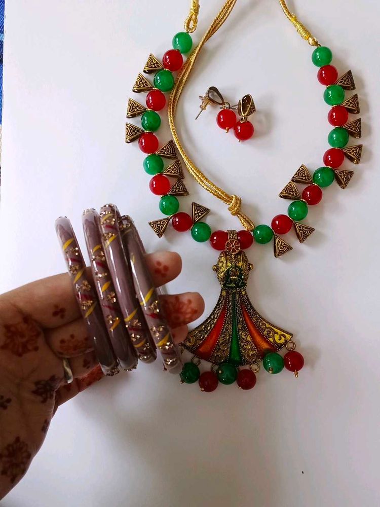 🎉Exquisite Indian Jewelry Set with Bangles