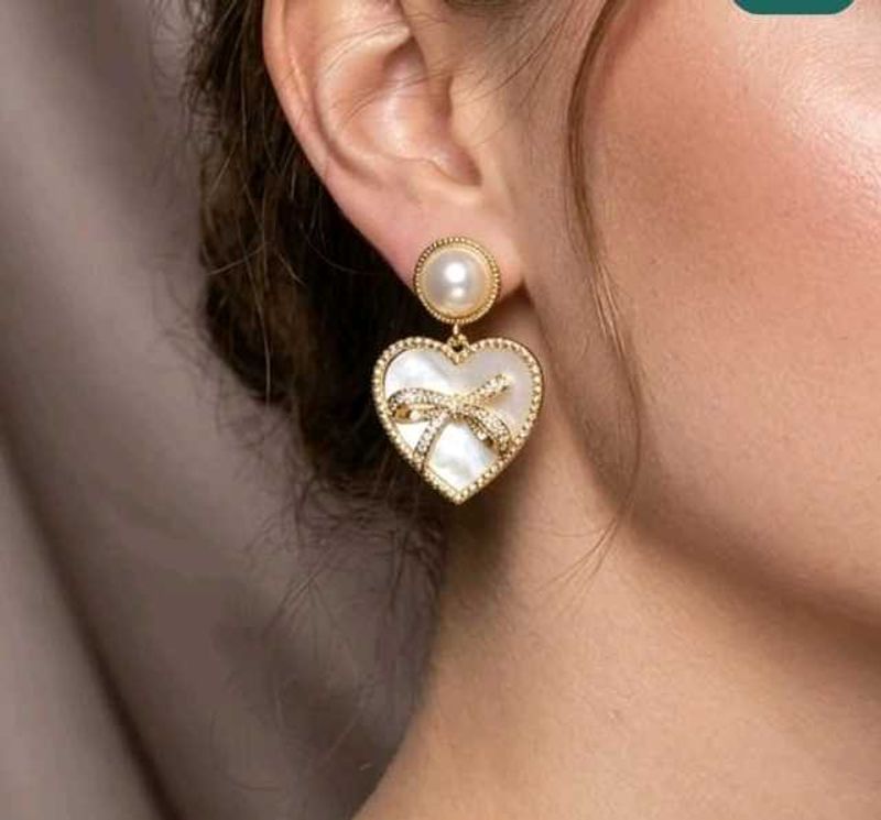 Heart Pearl Bow Earrings