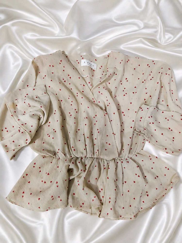 Chic Beige Heart Print Peplum Top