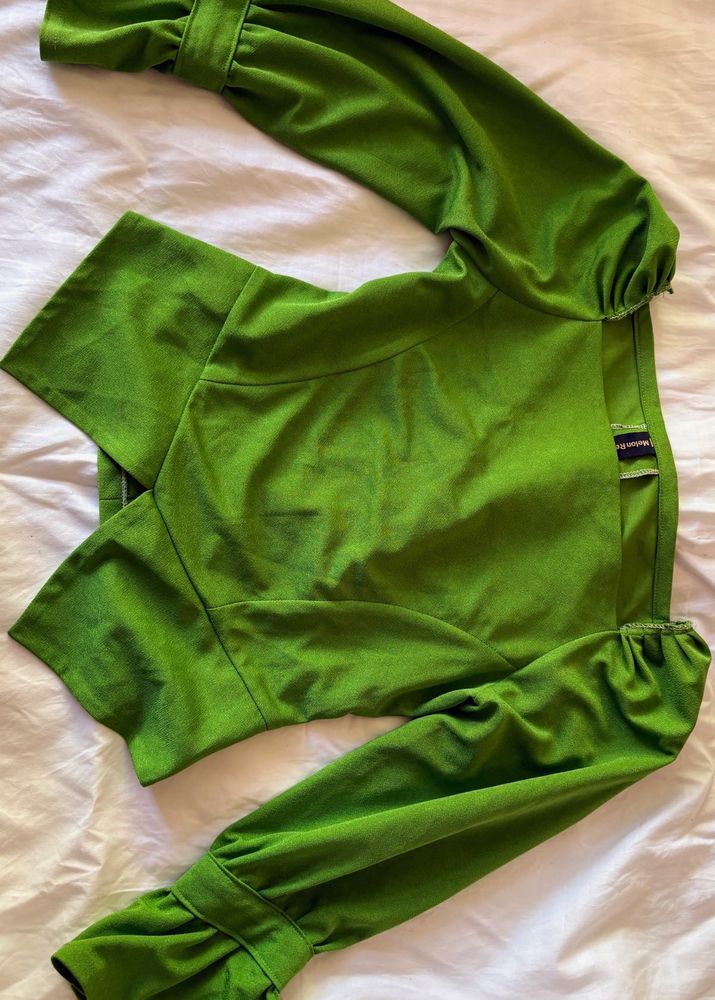 Green Puff Sleeve Cropped Top