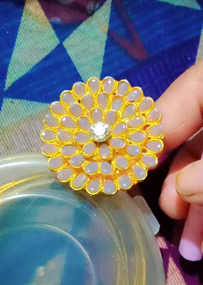 Floral Gray Gemstone Ring