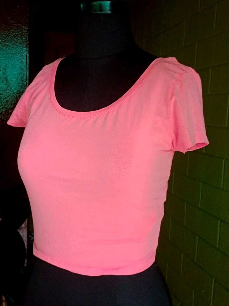 Peach Cropped Tops