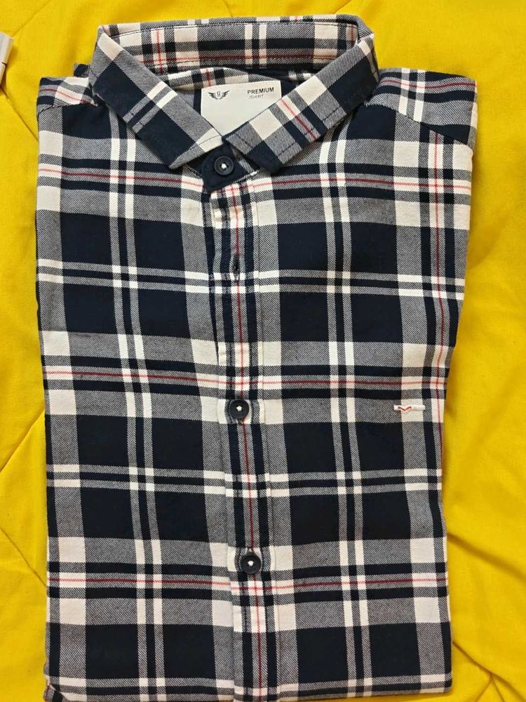 Men's Plaid Casual Shirt