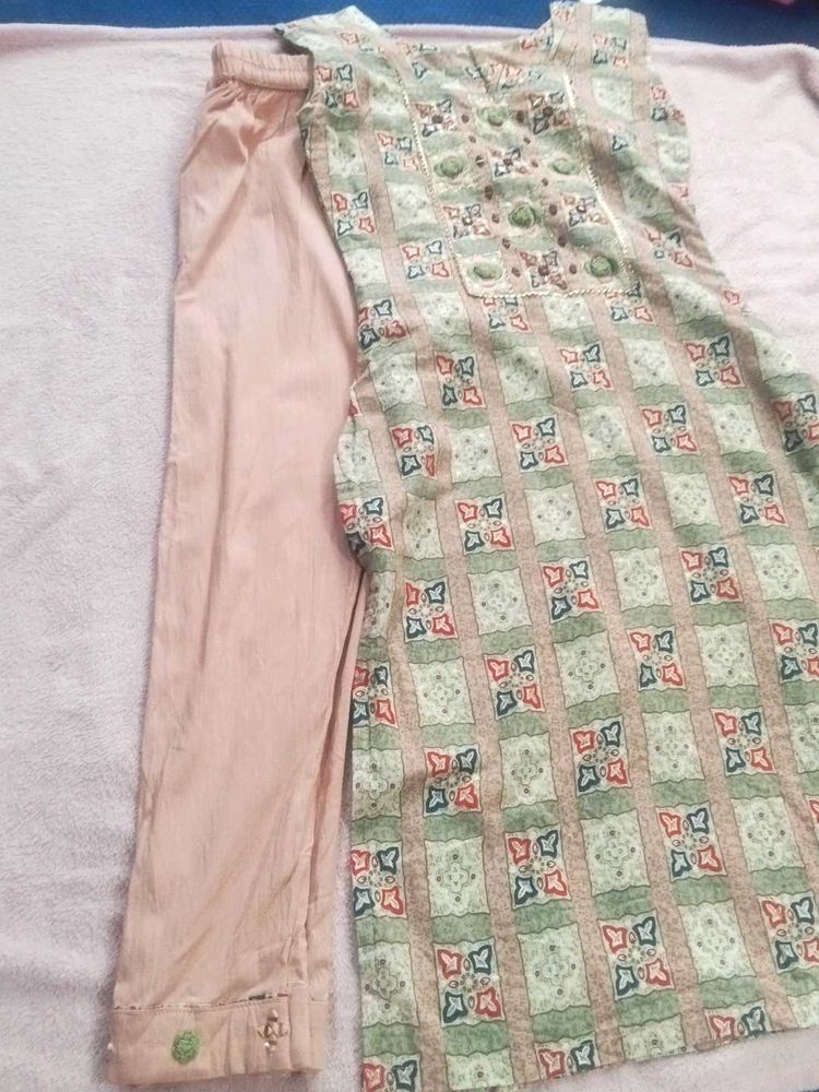 Stylish Printed Kurta with Pants Set