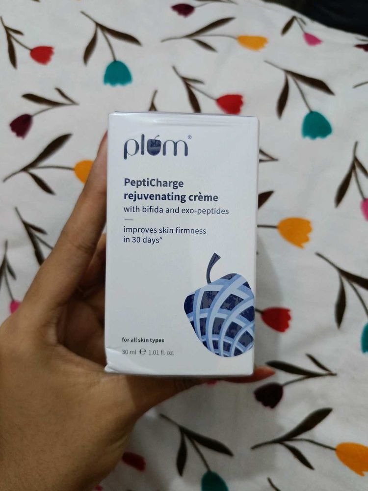 SEALED Plum PeptiCharge Rejuvenating Creme