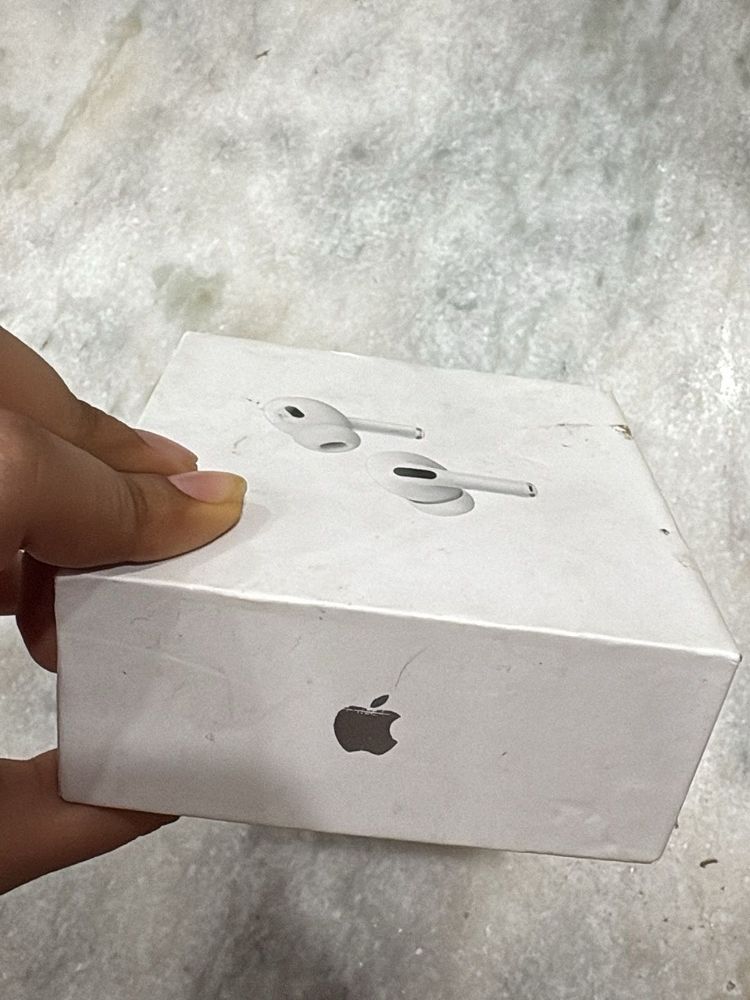 Apple AirPods Pro Case