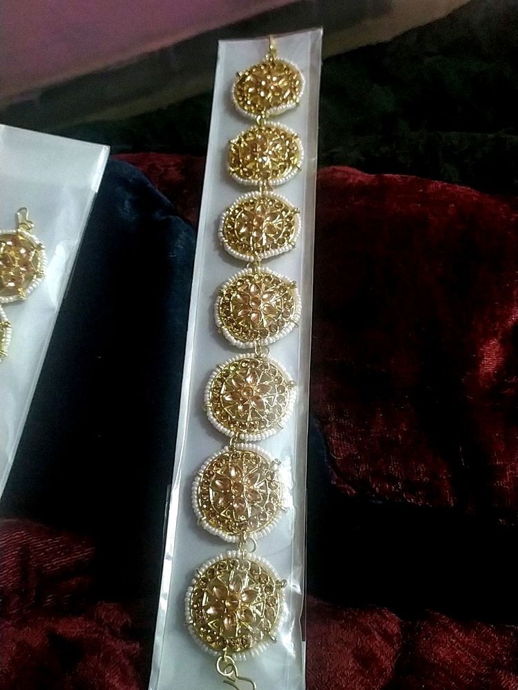 Sheesh Patti (Matha Patti)