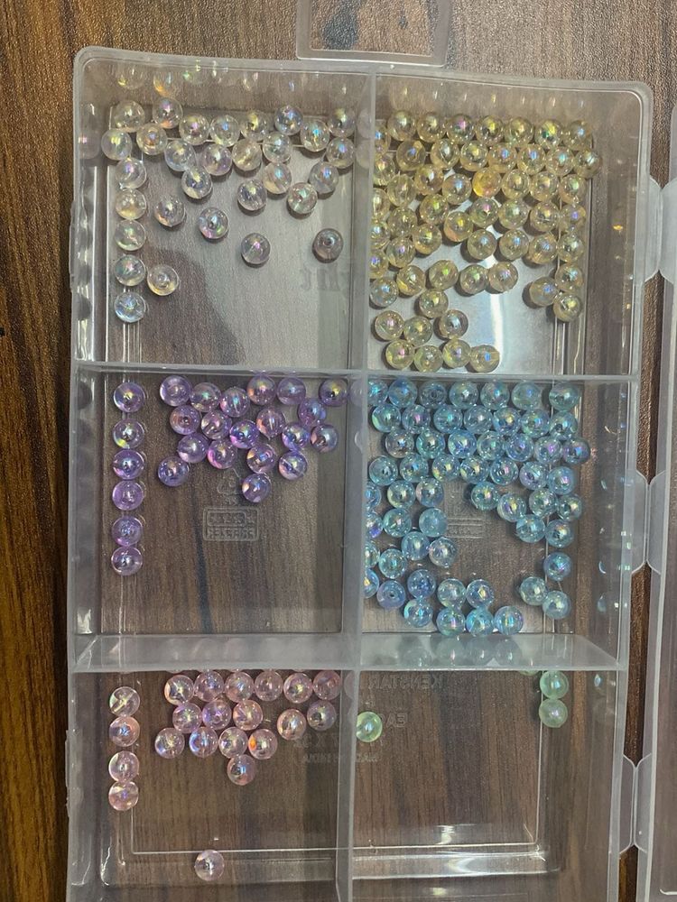 Glossy bracelet making Beads with string