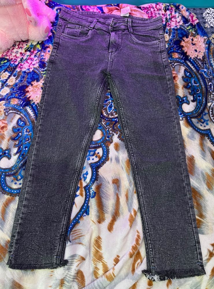 Stylish Grey Wash Denim Jeans