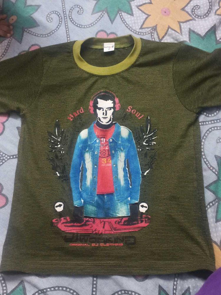 Graphic DJ T-Shirt