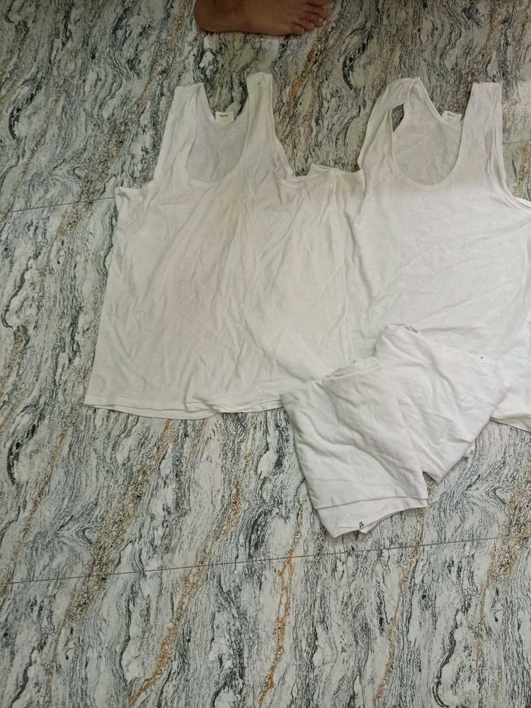 Pack of 2 White Vests