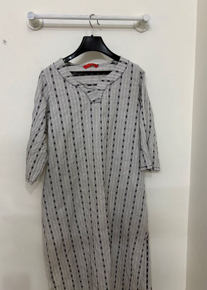 Grey &amp; Black Striped Kurta