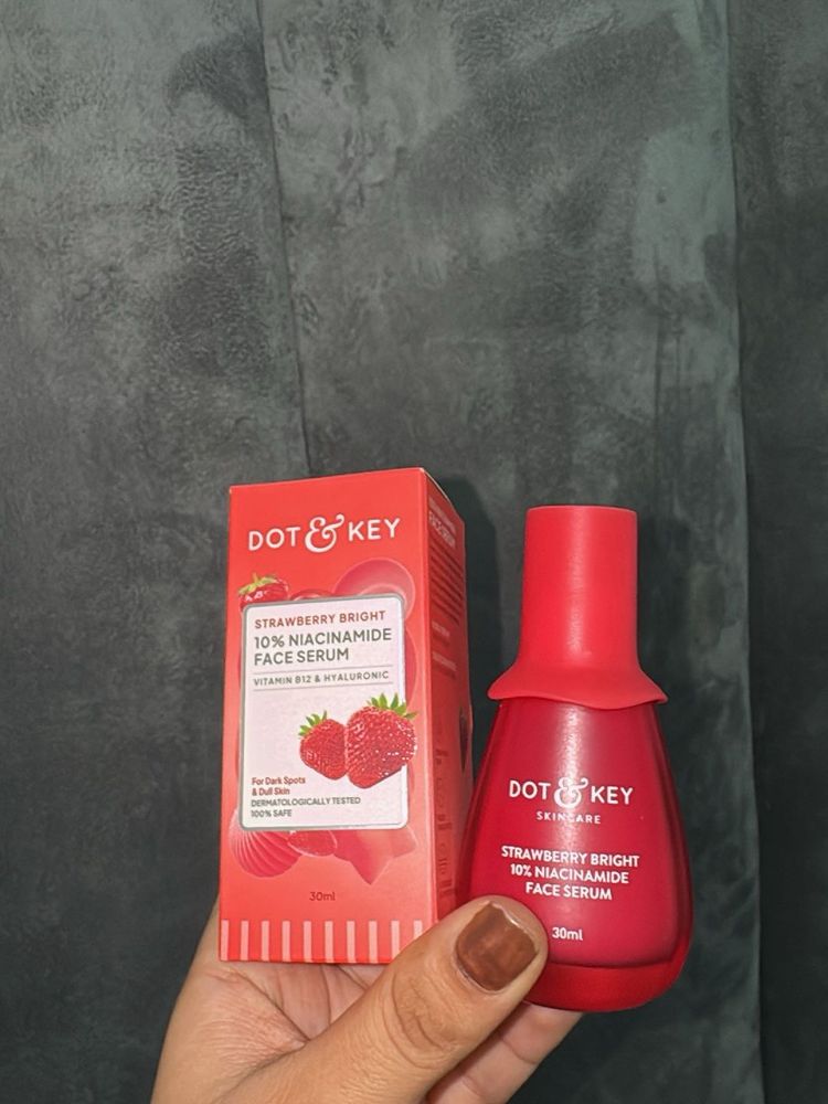 DOT &amp; KEY Strawberry Bright Face Serum