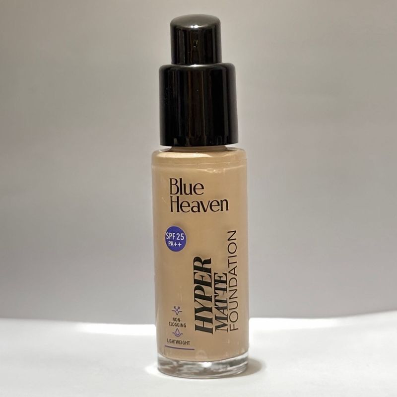 Blue Heaven Hyper Matte Foundation SPF 25 PA++ 101