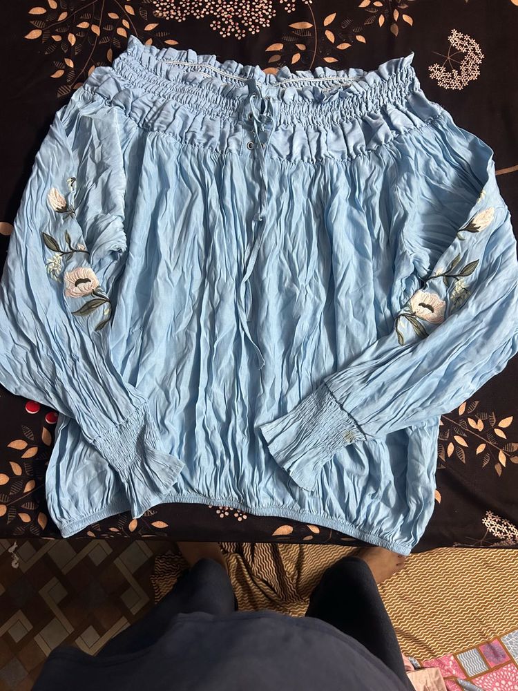 light blue Top