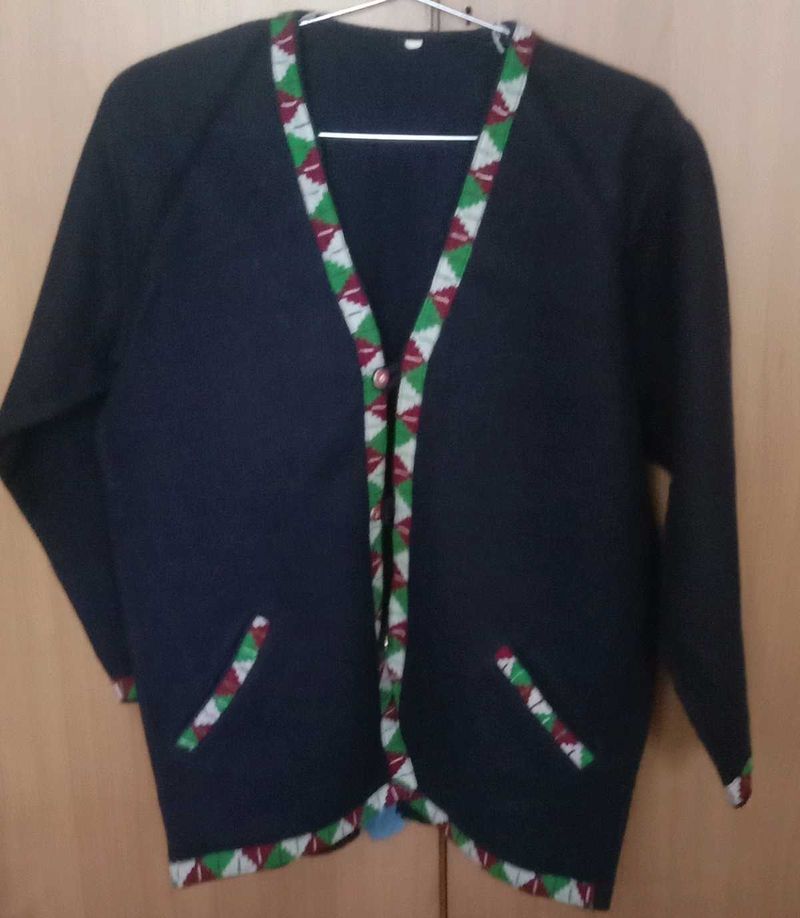 nevy blue colour blazer for women or girls
