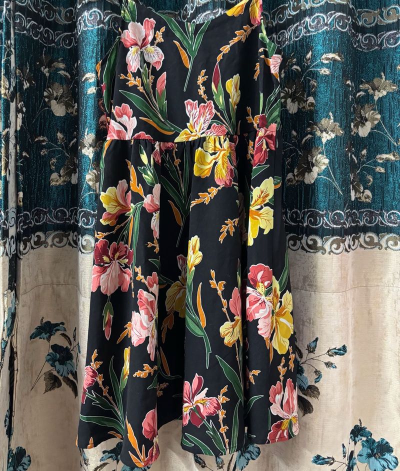 Vibrant Floral Print Mini Dress # No ritun