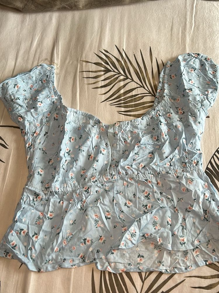 Cute Floral Print Puff Sleeve Top