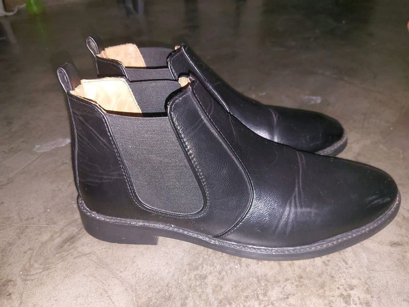 Leather Chelsea Men's Boots