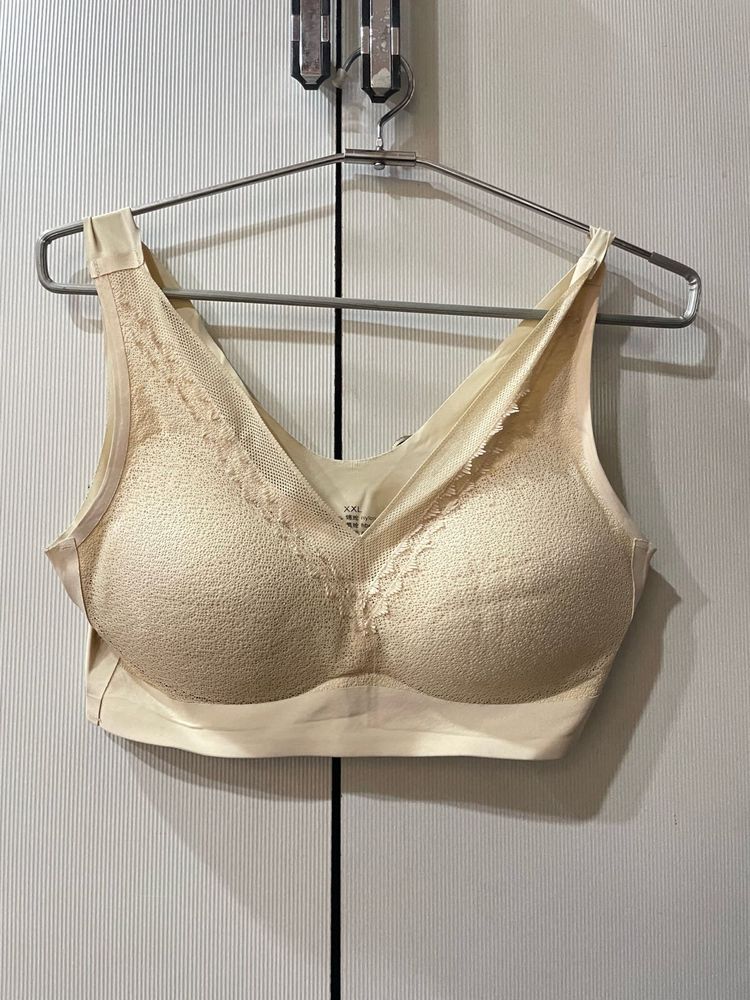 Comfortable Lace Trim Bralette