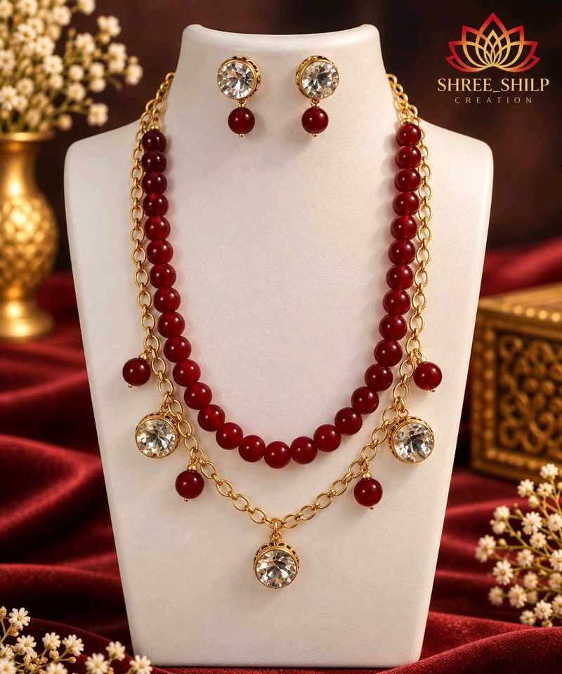 Stunning Red Beaded Necklace &amp; Earring Set