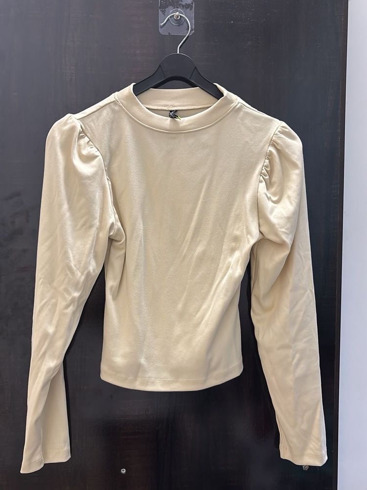 Puff Sleeve Top